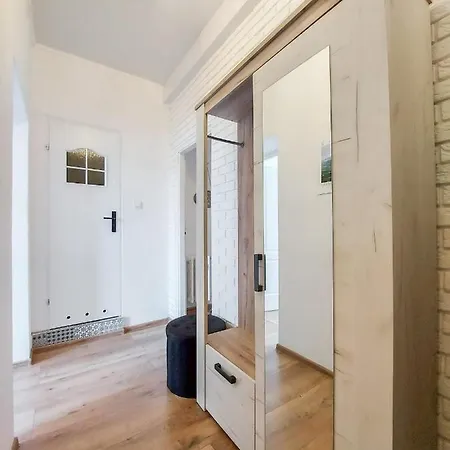 Ratusz Na 5 * Jelenia Gora